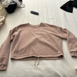 Vuori cropped sweatshirt- rose pink